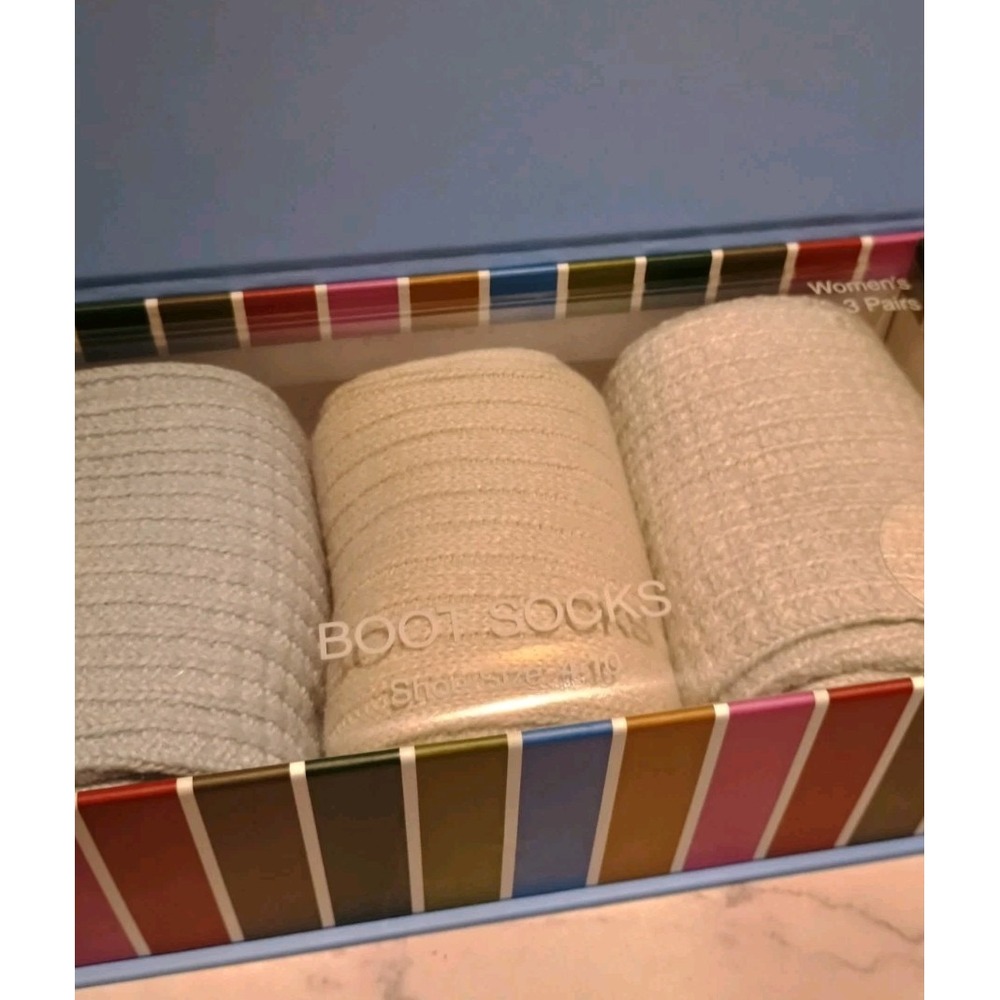 NEW GAP Women's 3‎ Pair Cotton Boot Socks Size 4-10 Neutral Colors - Picture 5 of 6